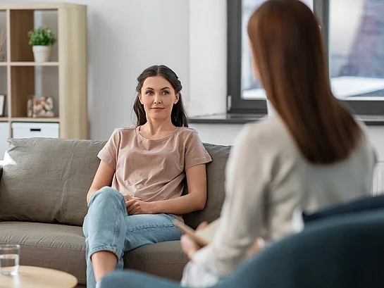 Psychologische und psychotherapeutische Behandlung hilft bei Neurodermitis