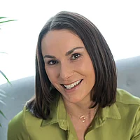 Karin Hafner hautinfo.at