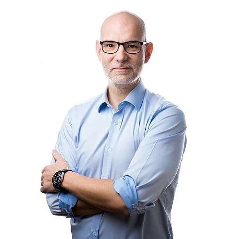 Dr. Alexander Stella Dermatologe Wien