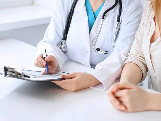 Dermatologe Schulmedizin