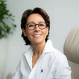 Dr Elisabeth Adleff