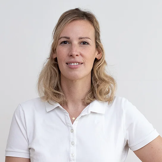 Dr. Amanda Zbyszewski Dermatologin Wien