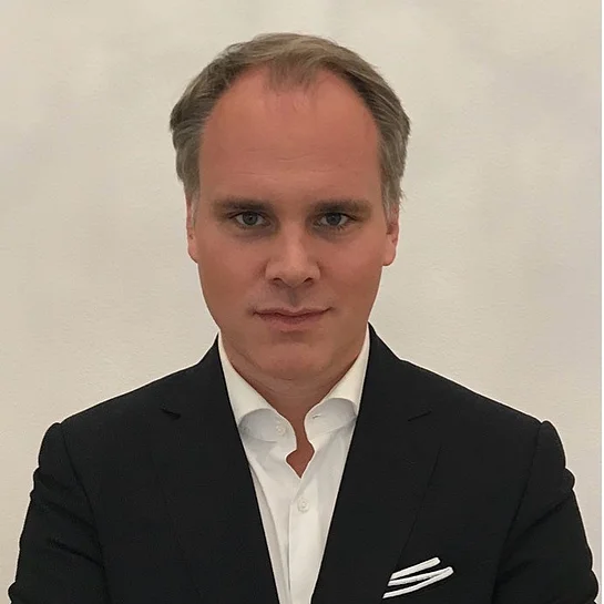 Dr. Duschek