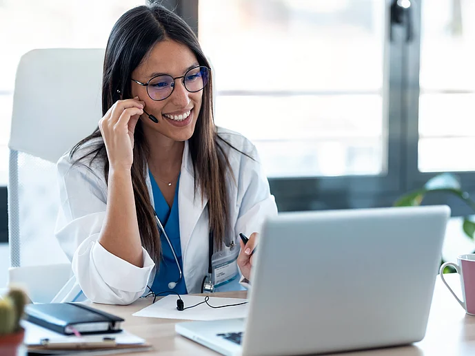 Teledermatologie Telemedizin Online-Doc Internet-Hautarzt Hautproblem
