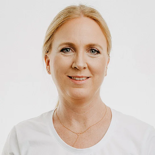 Dr Svastics